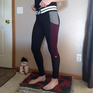 PINK Ultimate leggings